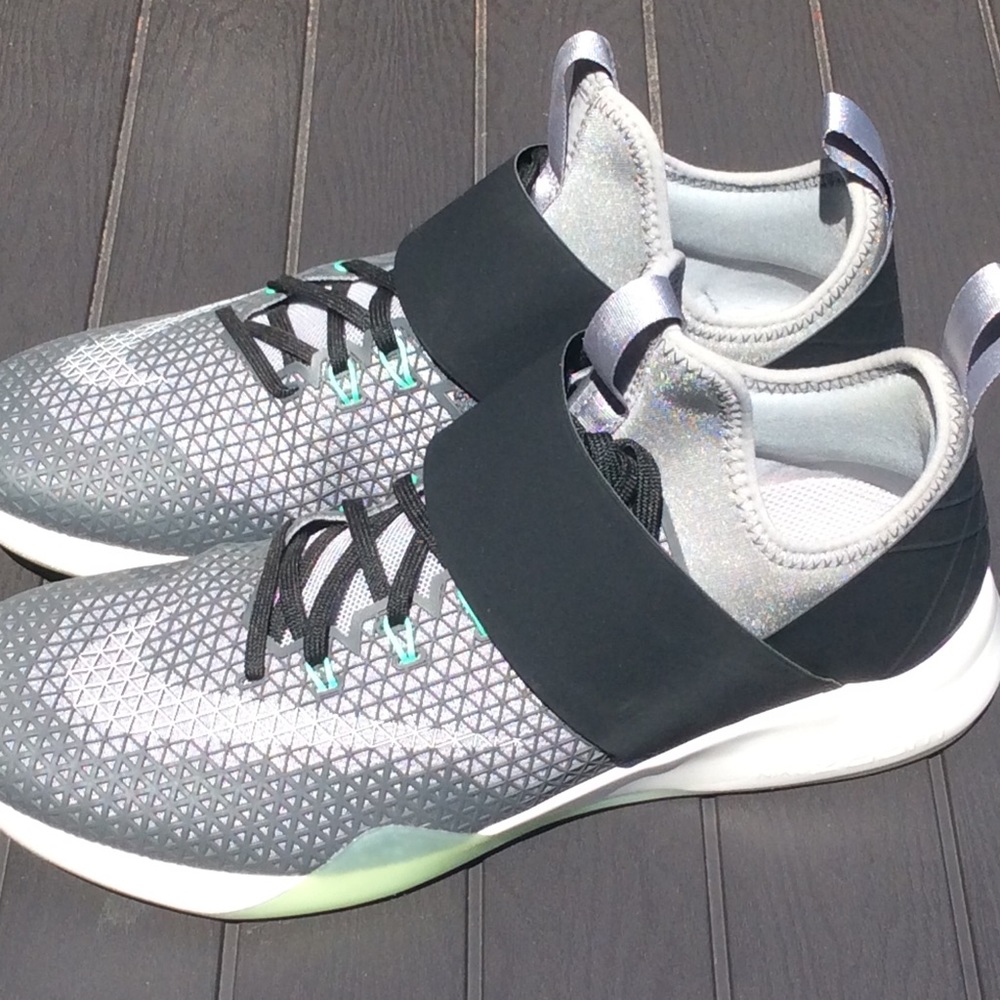 Women’s Nike Zoom Sneakers